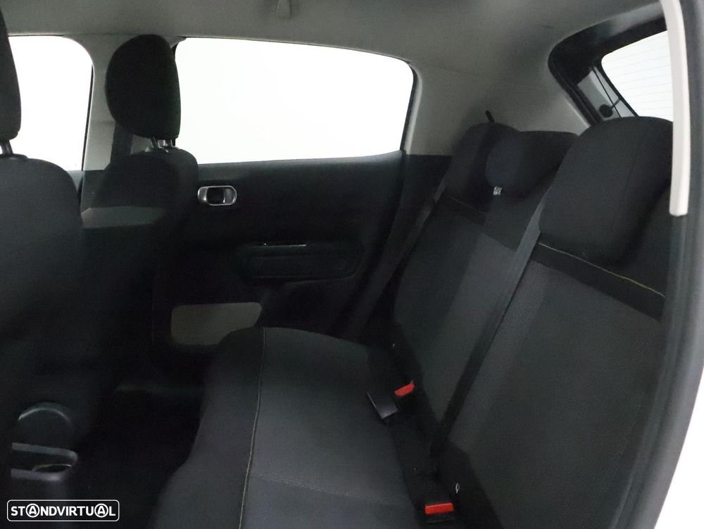 Citroën C3 1.2 PureTech Shine - 4