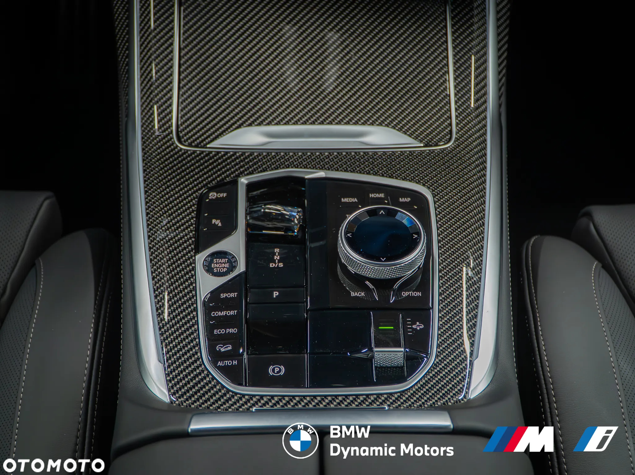 BMW X7 xDrive40i - 32