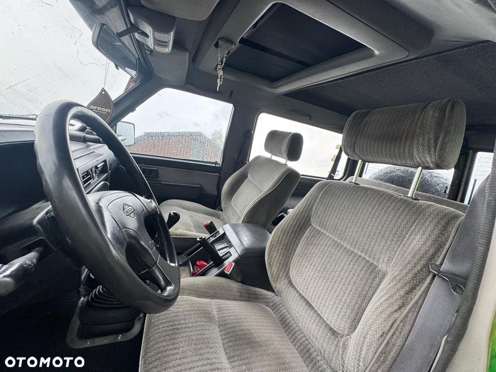 Nissan Patrol 2.8 TD SWB SLX - 18