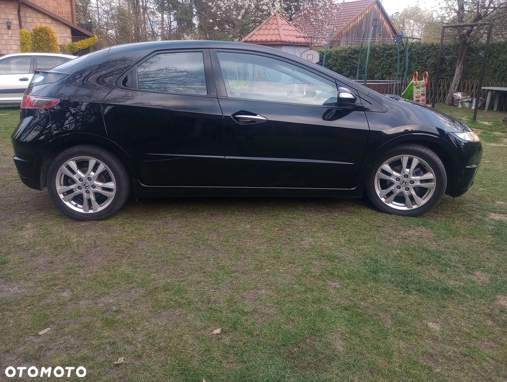 Honda Civic 1.8 Executive - 17