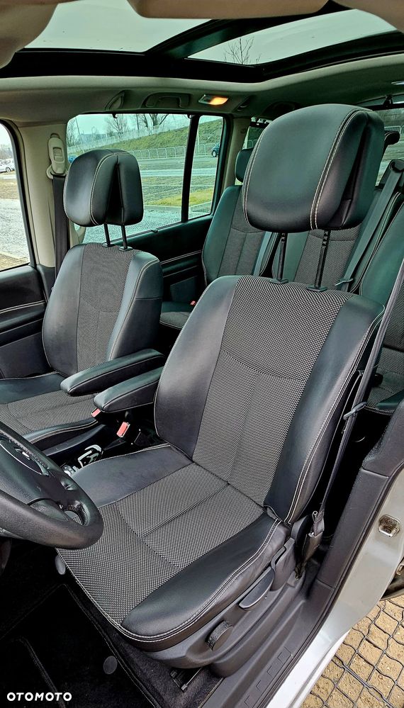 Renault Espace 2.0 dCi FAP Celsium - 10