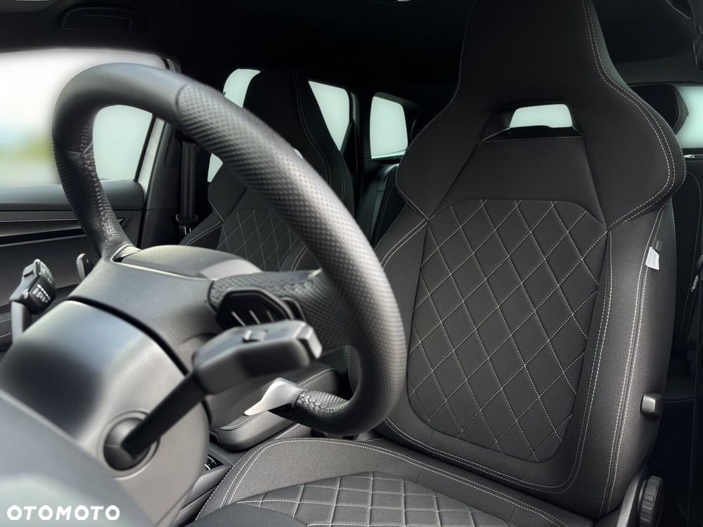 Skoda Karoq 1.5 TSI ACT Sportline DSG - 33