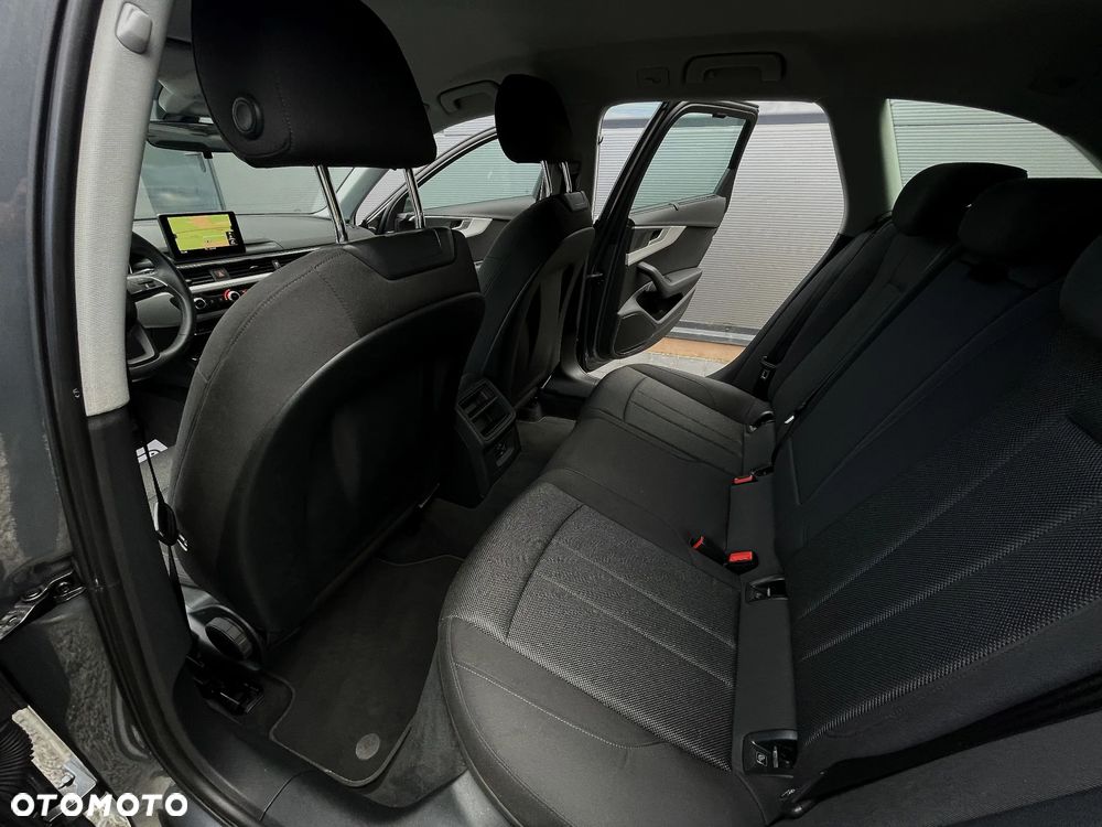 Audi A4 Avant 2.0 TFSI ultra Sport - 18