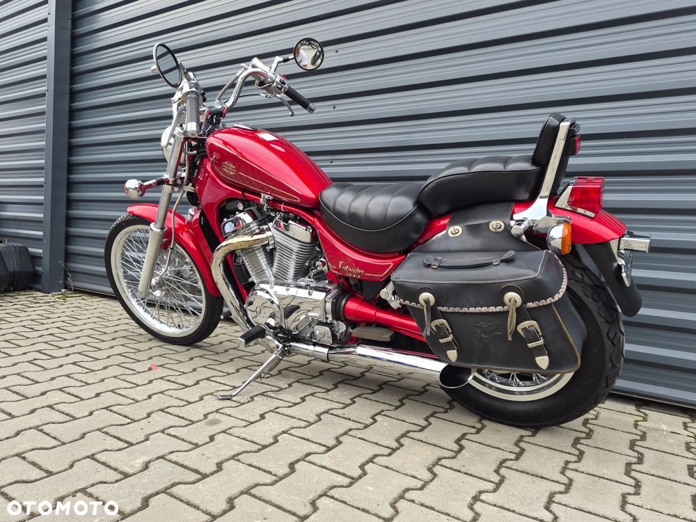 Suzuki VS - 3