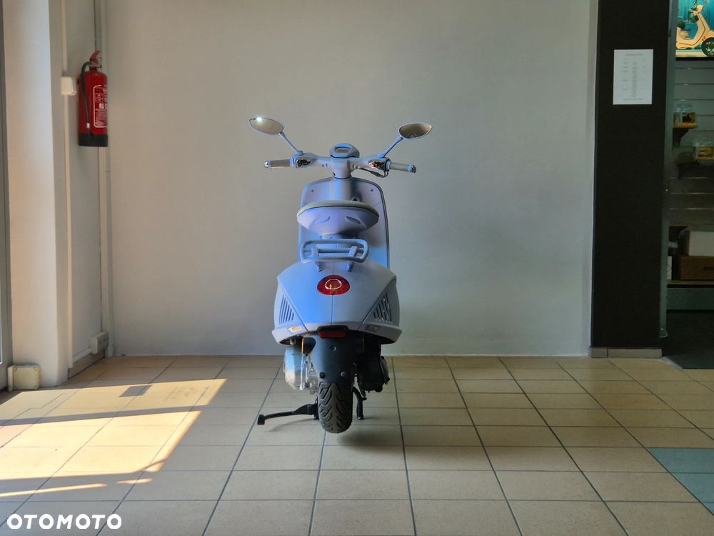 Vespa Inny - 12