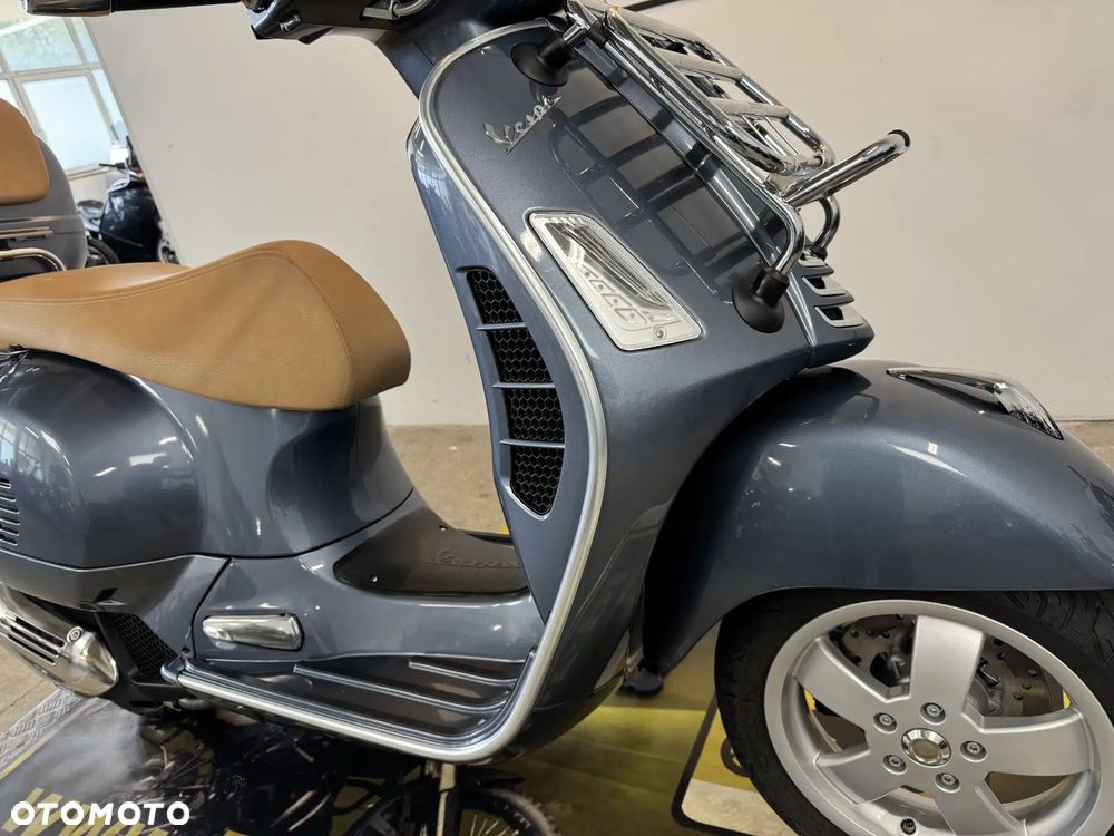 Piaggio Vespa - 9