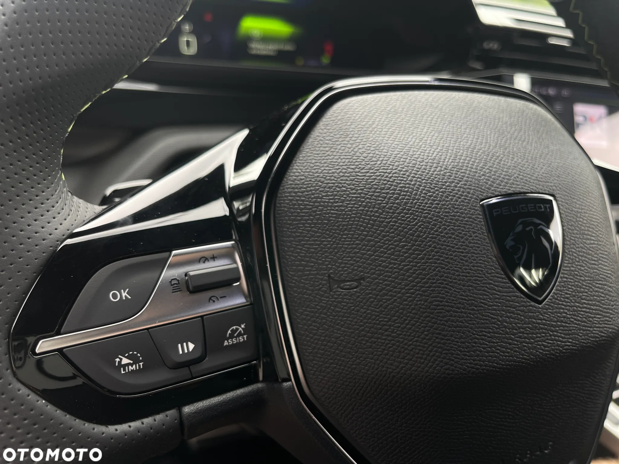 Peugeot 408 1.2 PureTech mHEV GT S&S e-DSC6 - 14