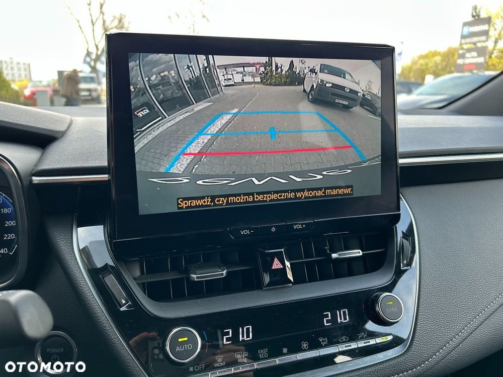 Toyota Corolla 1.8 Hybrid Comfort - 18