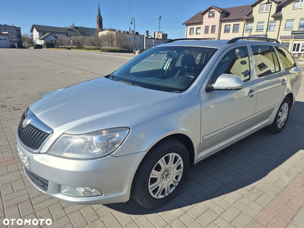 Skoda Octavia - 8