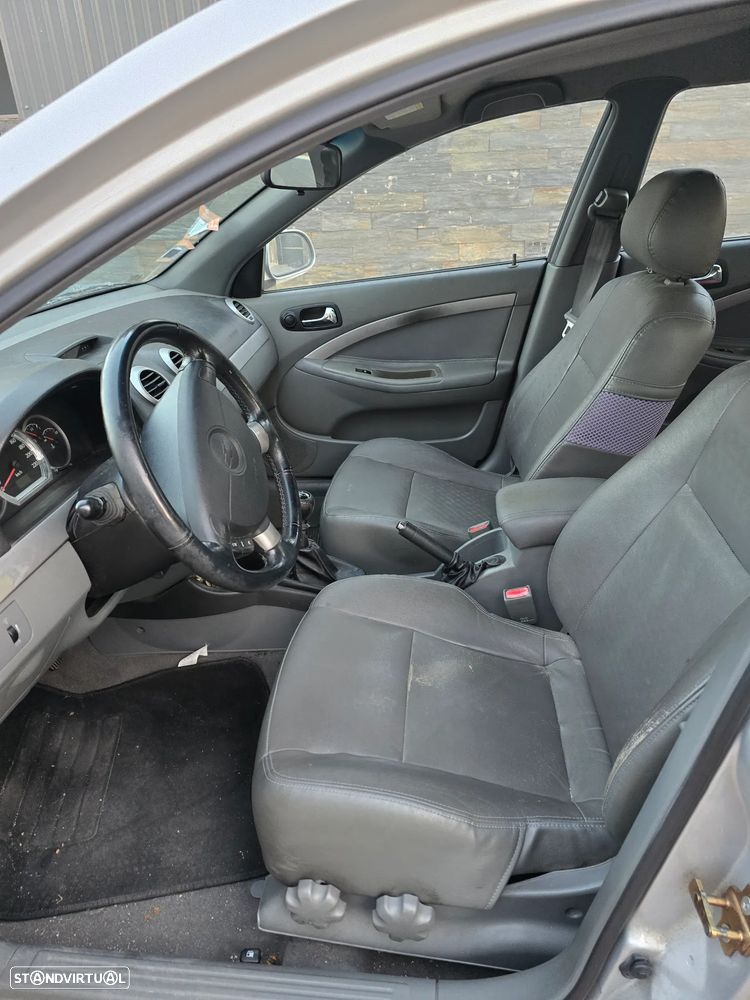 Chevrolet Nubira SW 1.6 CDX - 5