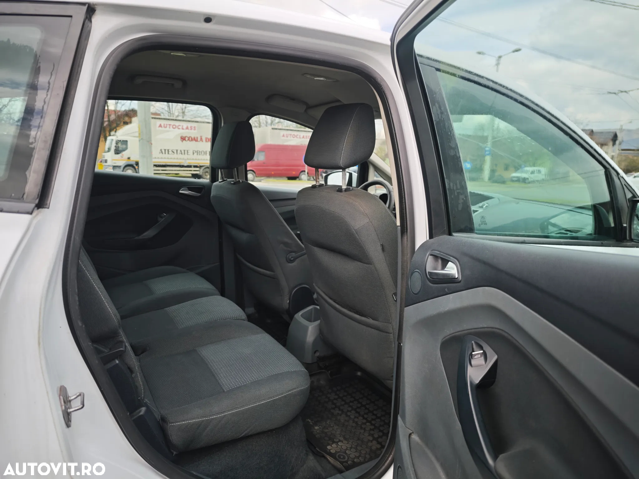 Ford C-Max 1.6 TDCi DPF Trend - 13