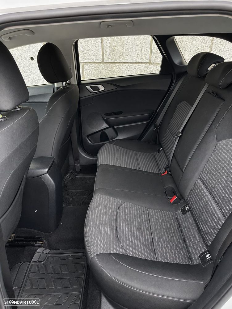 Kia Ceed SW 1.0 T-GDI Drive - 3