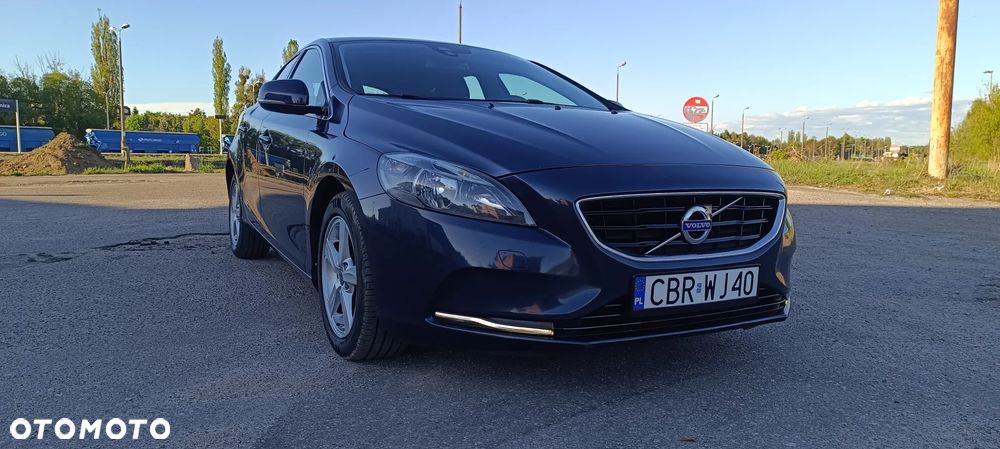 Volvo V40 - 2
