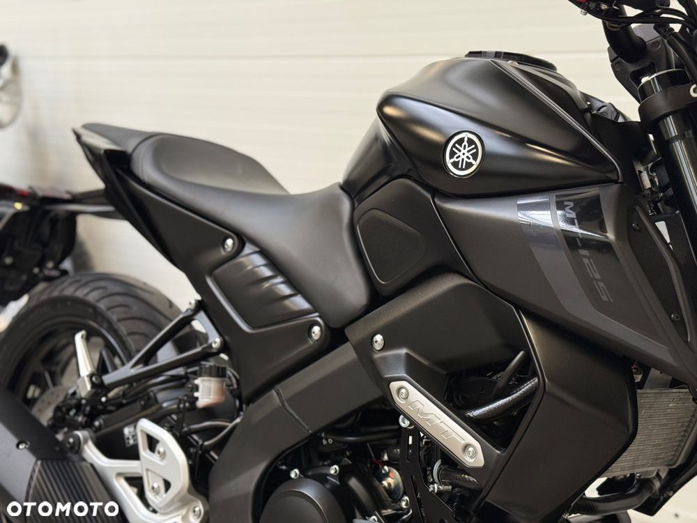 Yamaha MT - 16