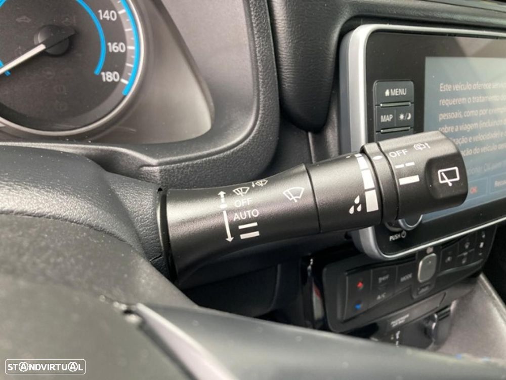 Nissan Leaf N-Connecta - 18