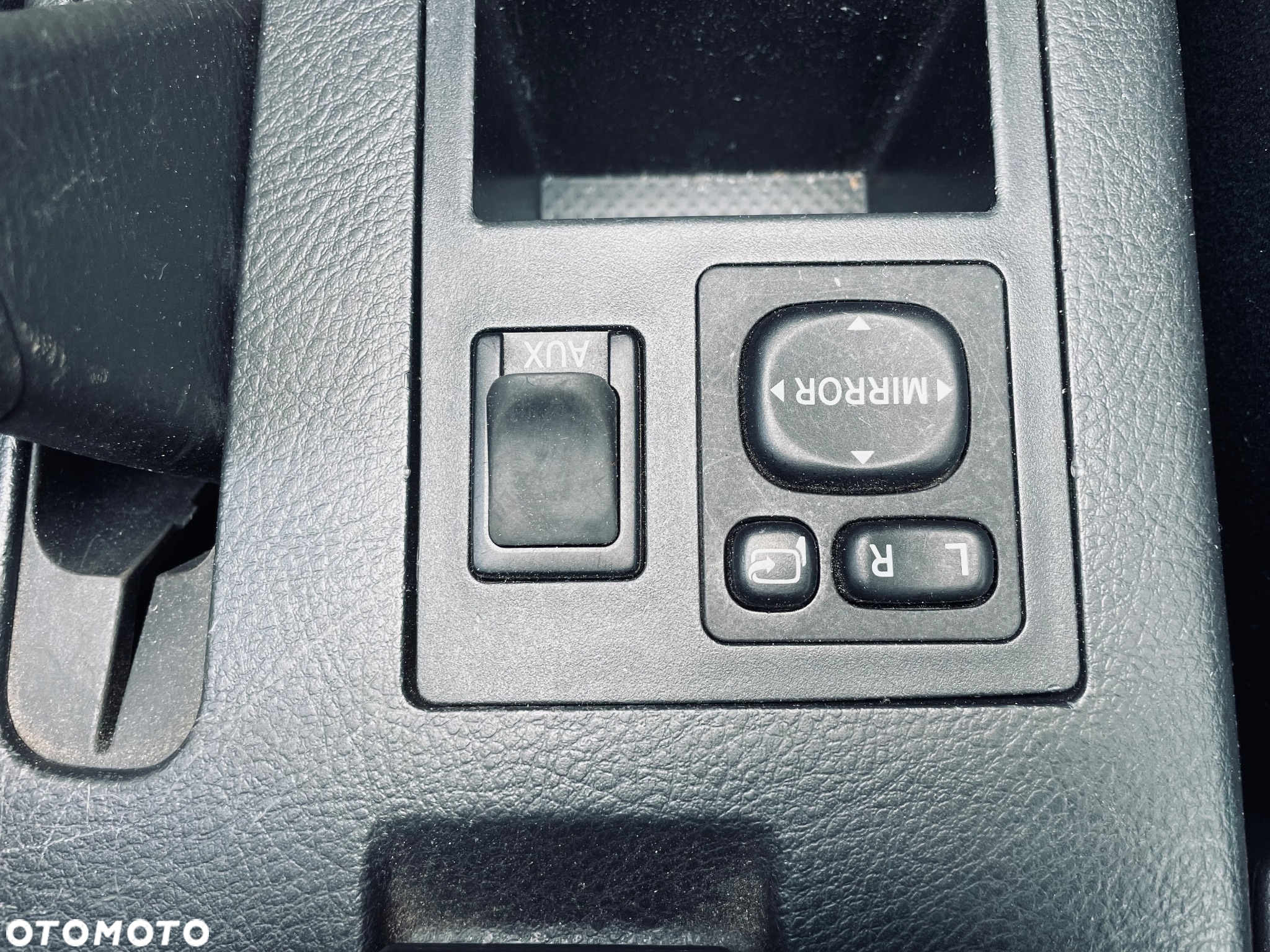 Toyota RAV4 2.0 VVT-i Sol 4x2 - 26