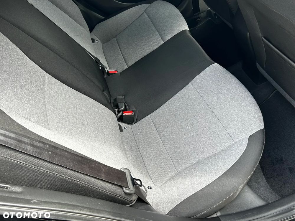 Hyundai i20 1.2 Passion Plus - 14