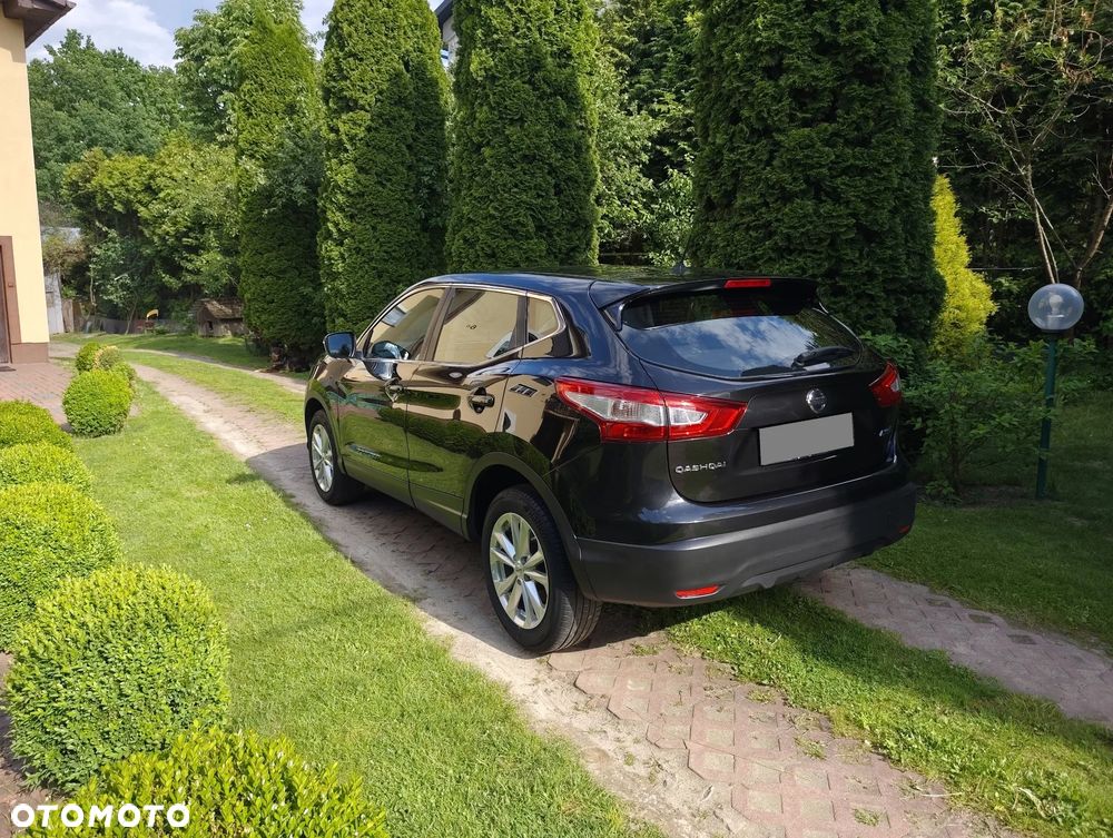 Nissan Qashqai 1.6 DCi N-Connecta EU6 - 16