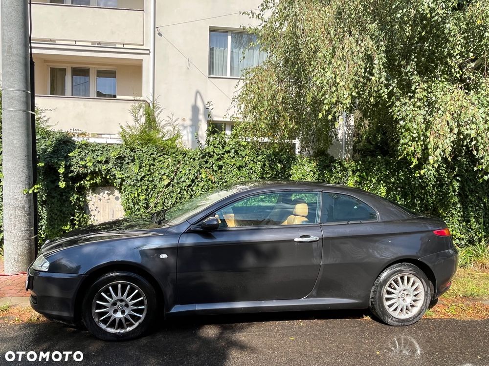 Alfa Romeo GT ver-2-0jts-distinctive - 3