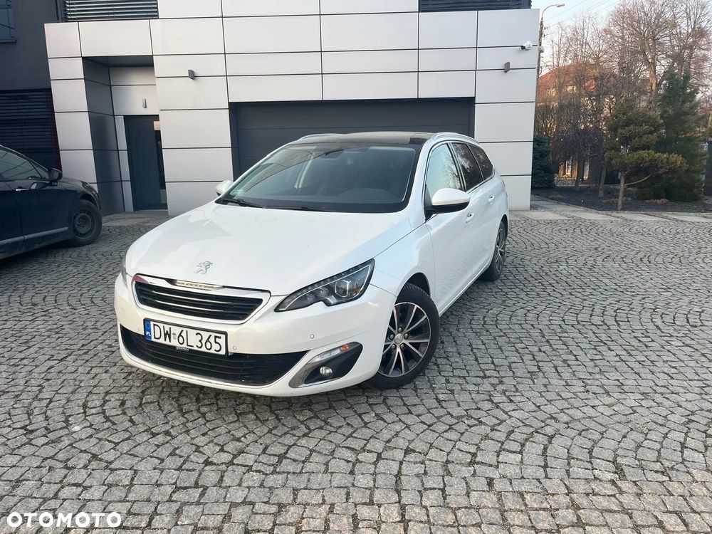 Peugeot 308 1.2 PureTech Allure S&S - 1