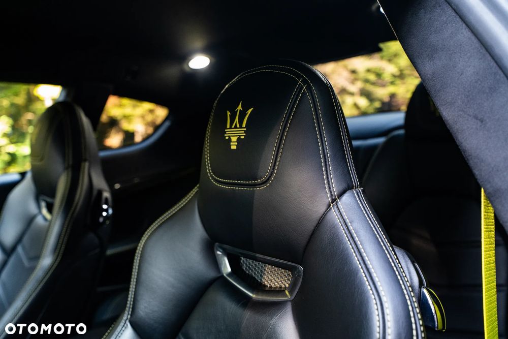 Maserati GranTurismo Sport - 22
