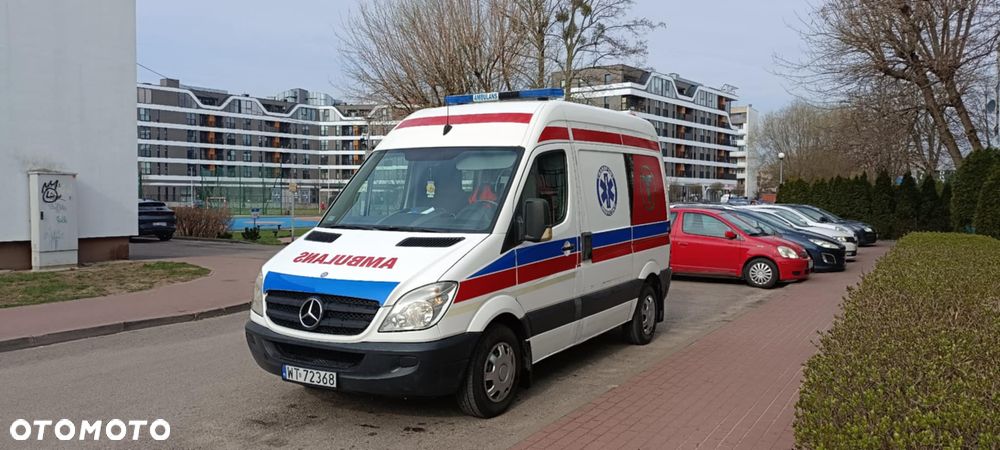 Mercedes-Benz Sprinter - 1