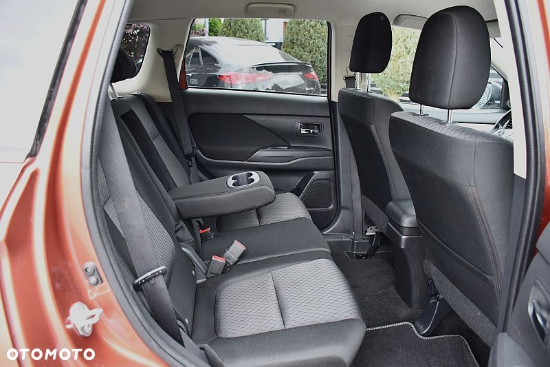 Mitsubishi Outlander 2.0 2WD CVT Diamant Edition+ - 22