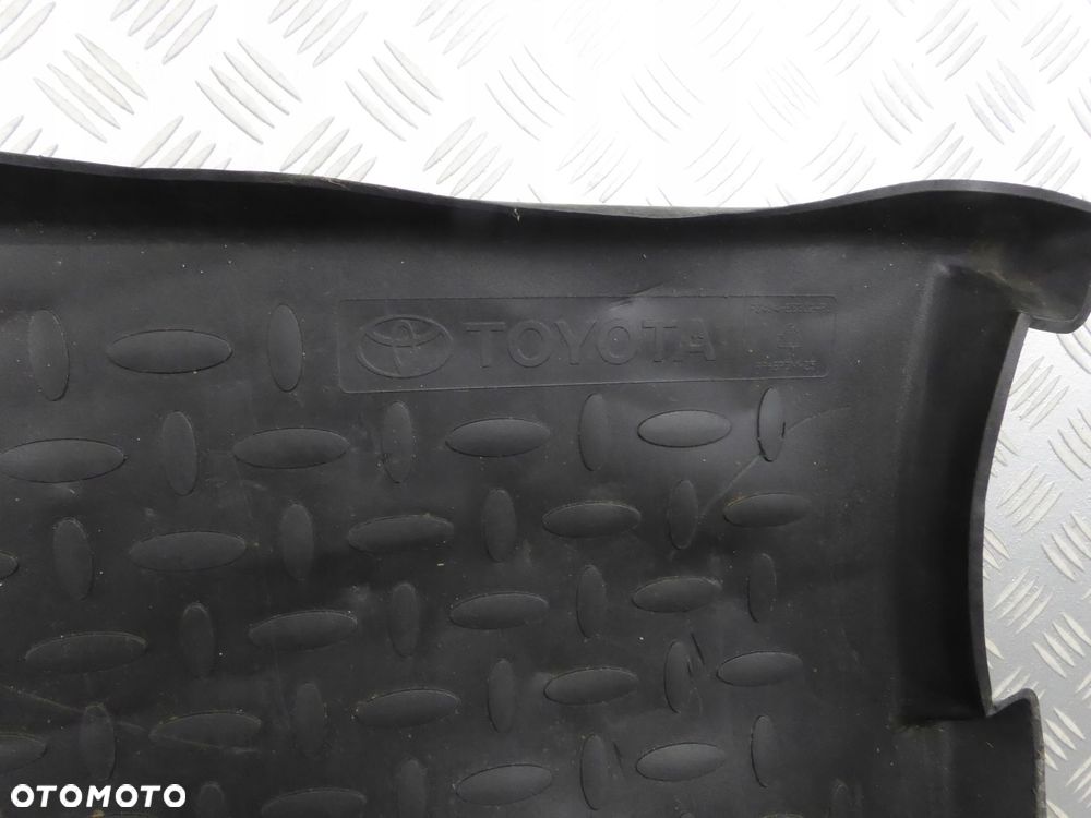 podłoga mata dywan bagażnika TOYOTA AURIS II KOMBI - 4