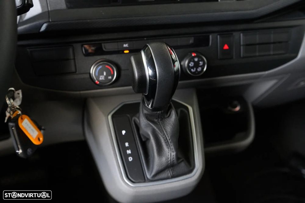 VW e-Transporter e-Caravelle LR 100 kW - 34
