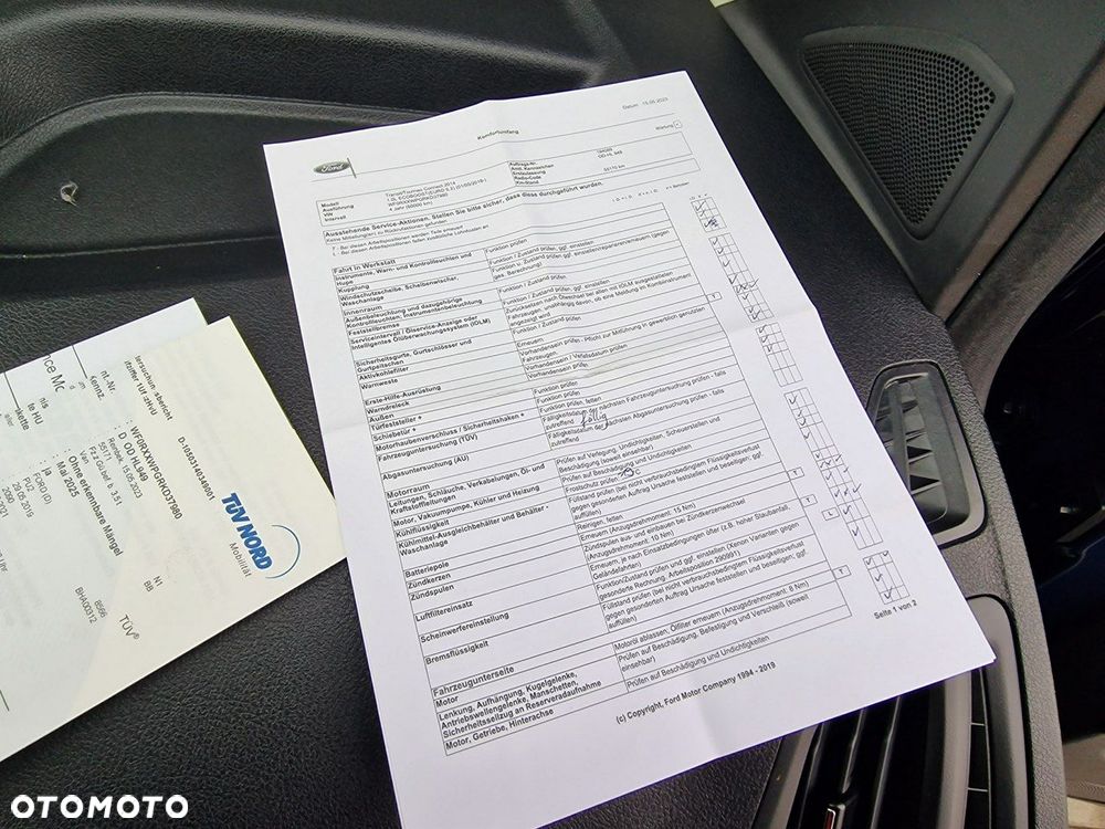 Ford Transit Connect - 12