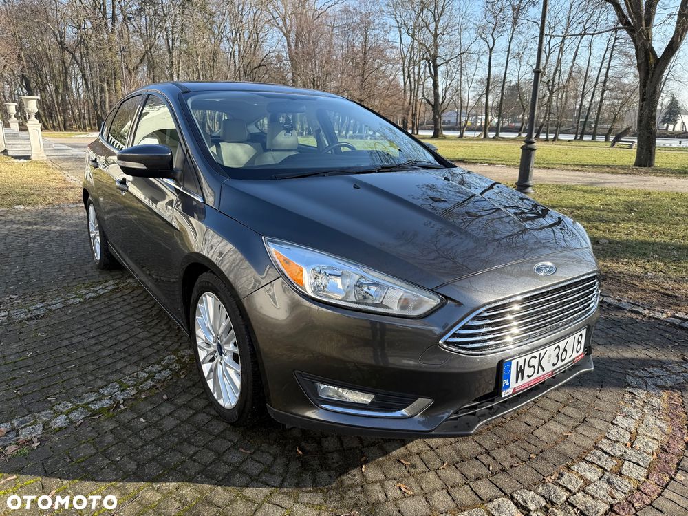 Ford Focus - 8