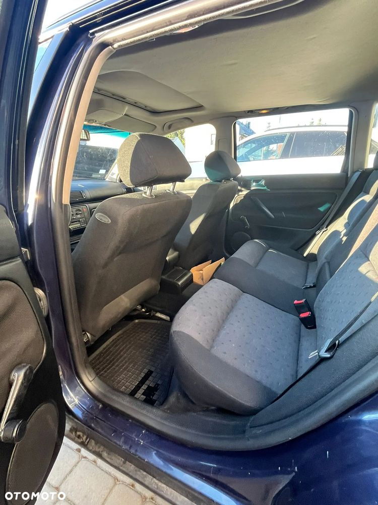 Volkswagen Passat 1.9 TDI CL - 11