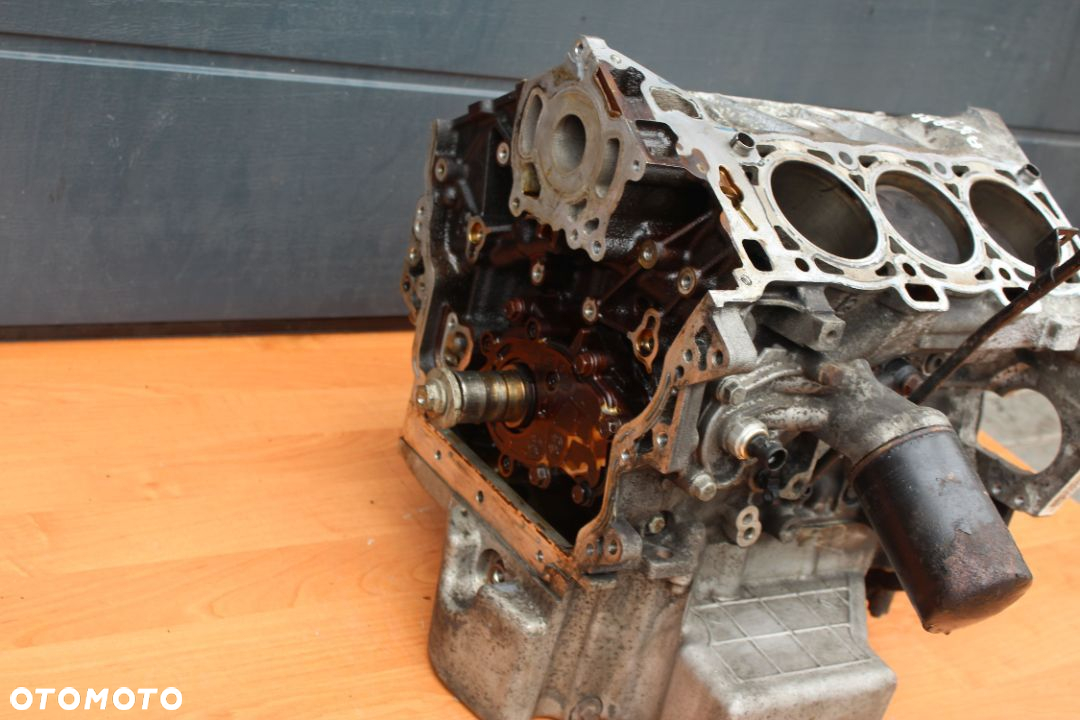 BLOK DÓŁ WAŁ KOMPLET OPEL ANTARA CHEVROLET CAPTIVA 3.2 V6  10HMC - 8