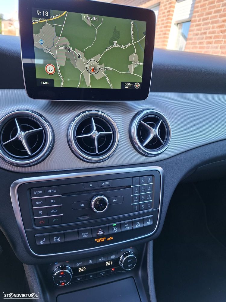 Mercedes-Benz GLA 220 d 4Matic 7G-DCT Urban - 26