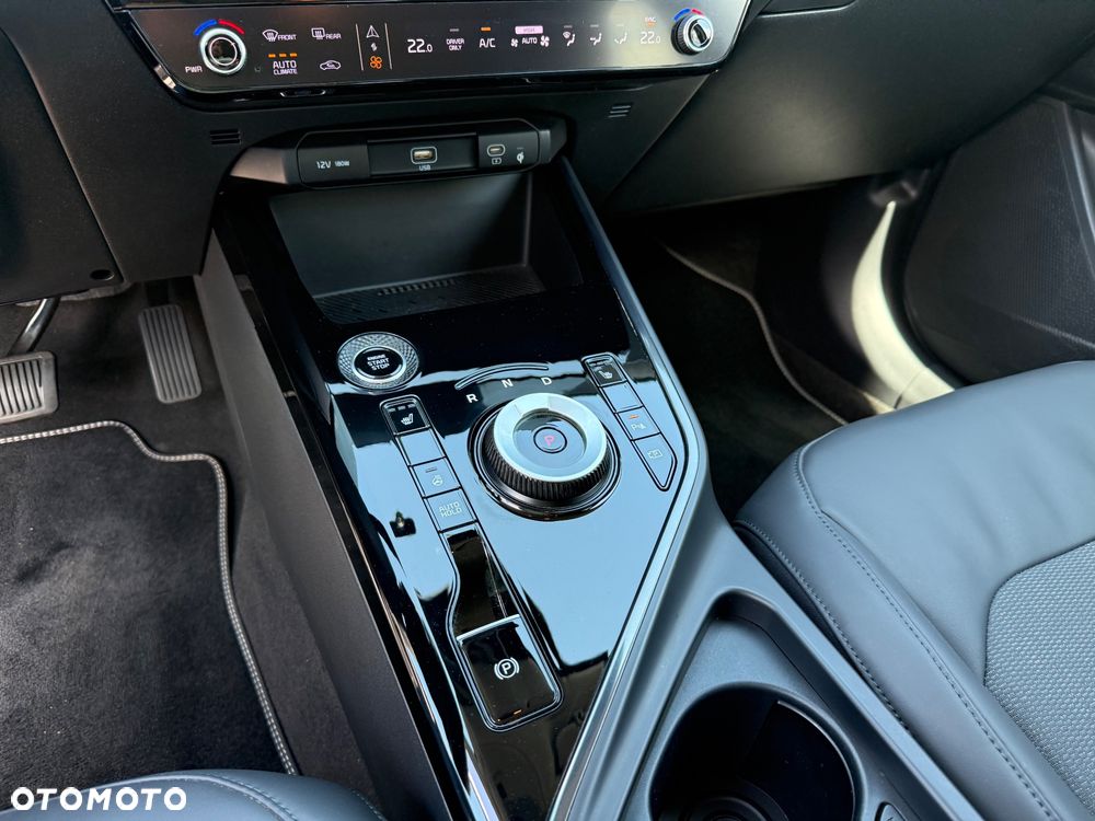 Kia Niro 1.6 GDI Hybrid Business Line - 33