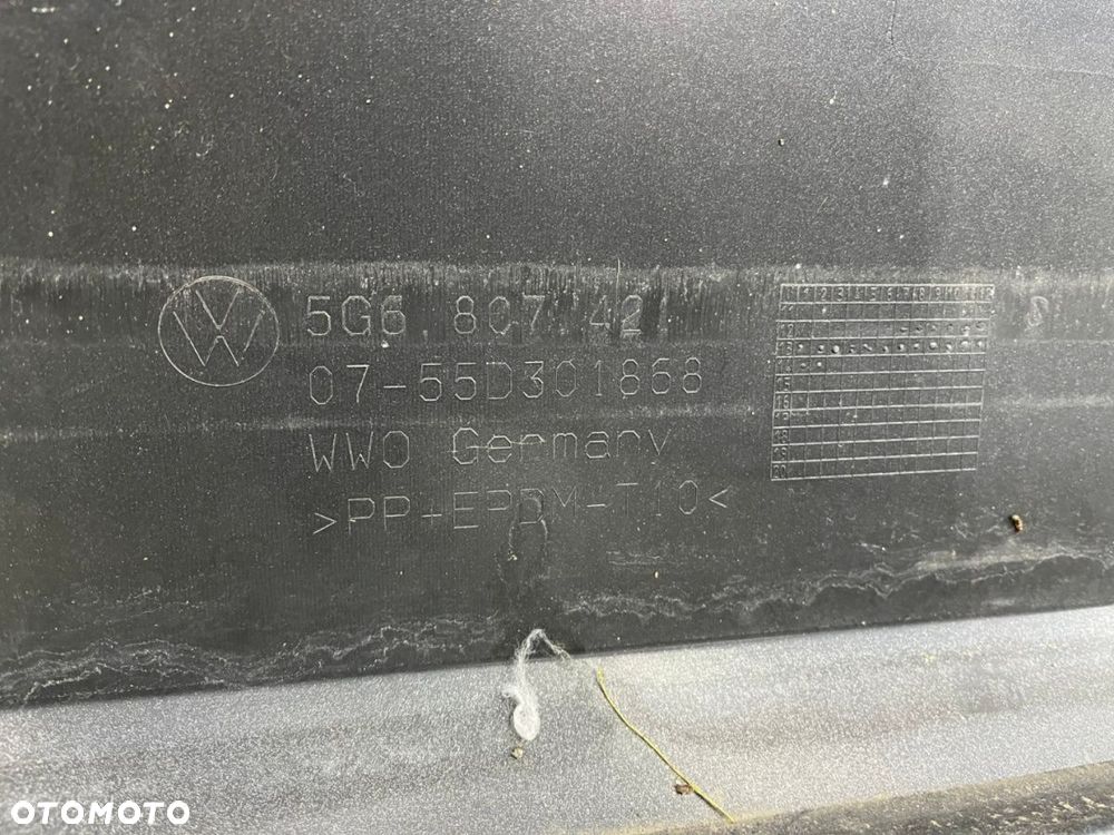 Zderzak tylny VW Golf VII 7 12-16r. przedlift tył 5G6807421 - 12