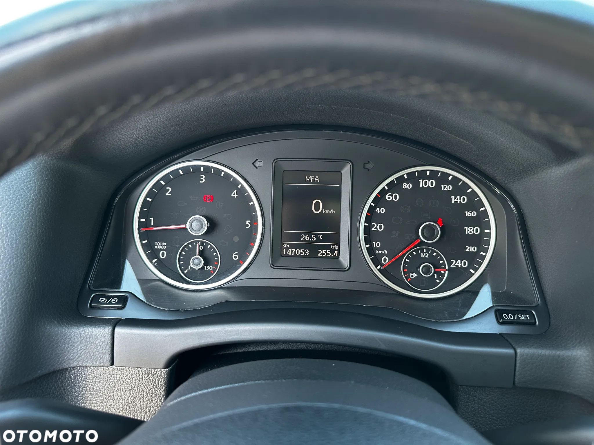 Volkswagen Tiguan - 10