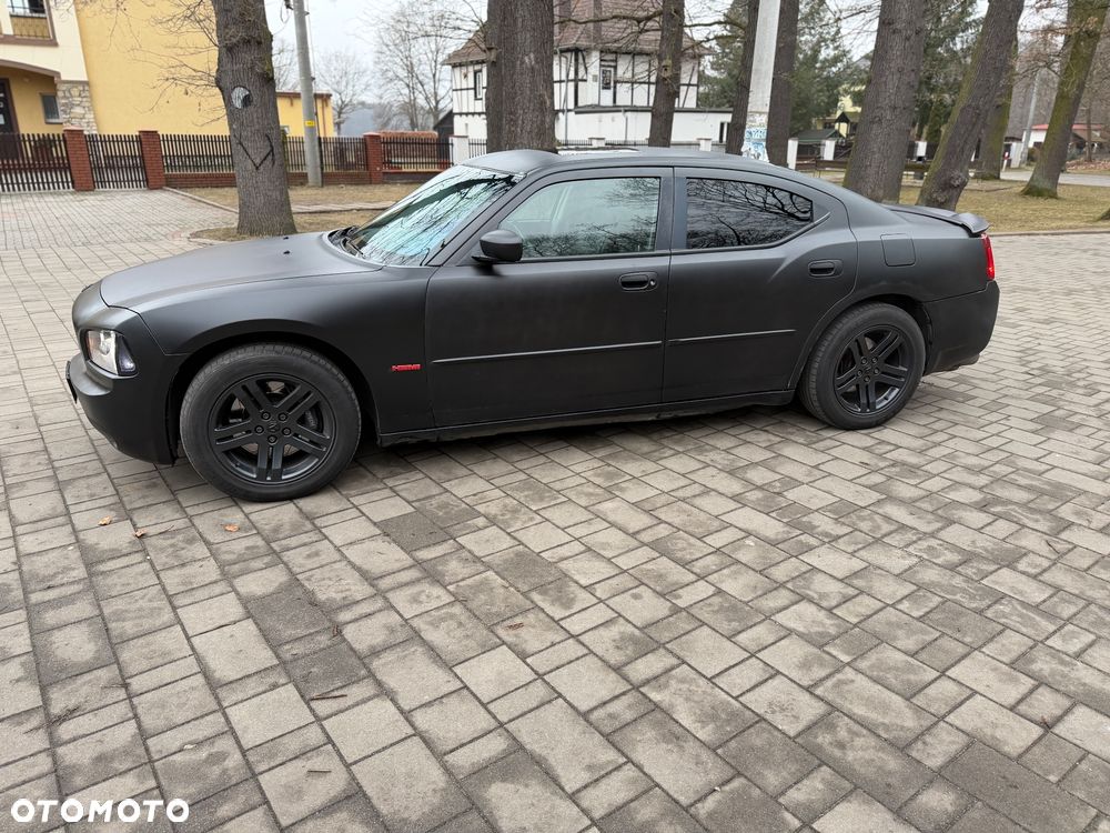 Dodge Charger 5.7 V8 RT - 10