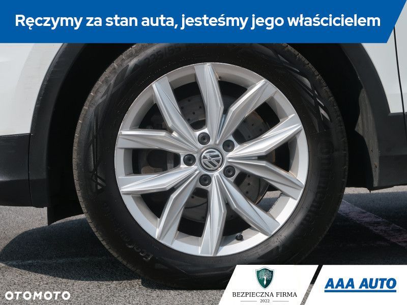Volkswagen Tiguan Allspace - 16