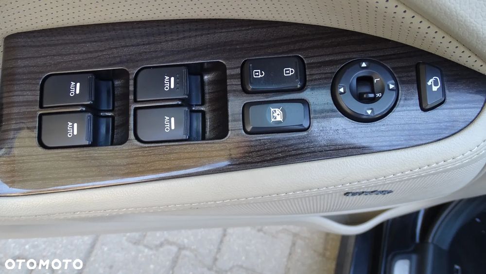 Kia Optima 1.7 CRDI Edition 7 - 16