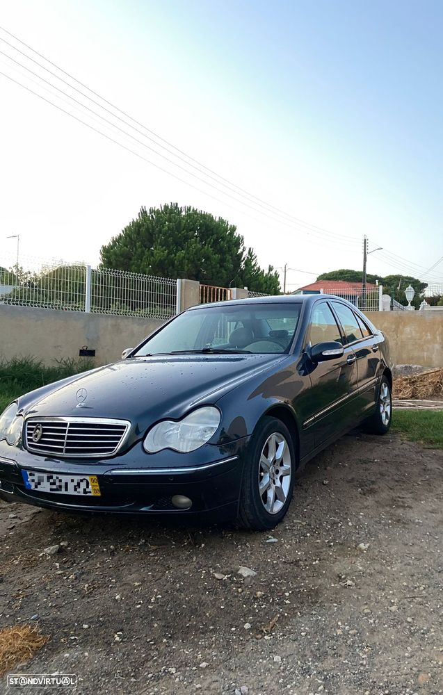 Mercedes-Benz C 220 - 1