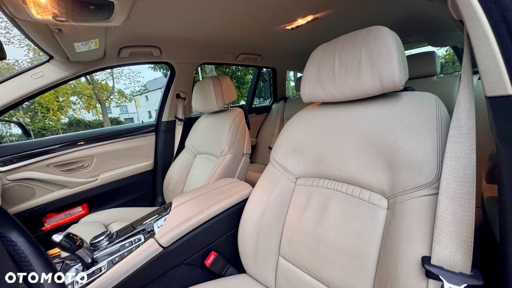 BMW Seria 5 - 32