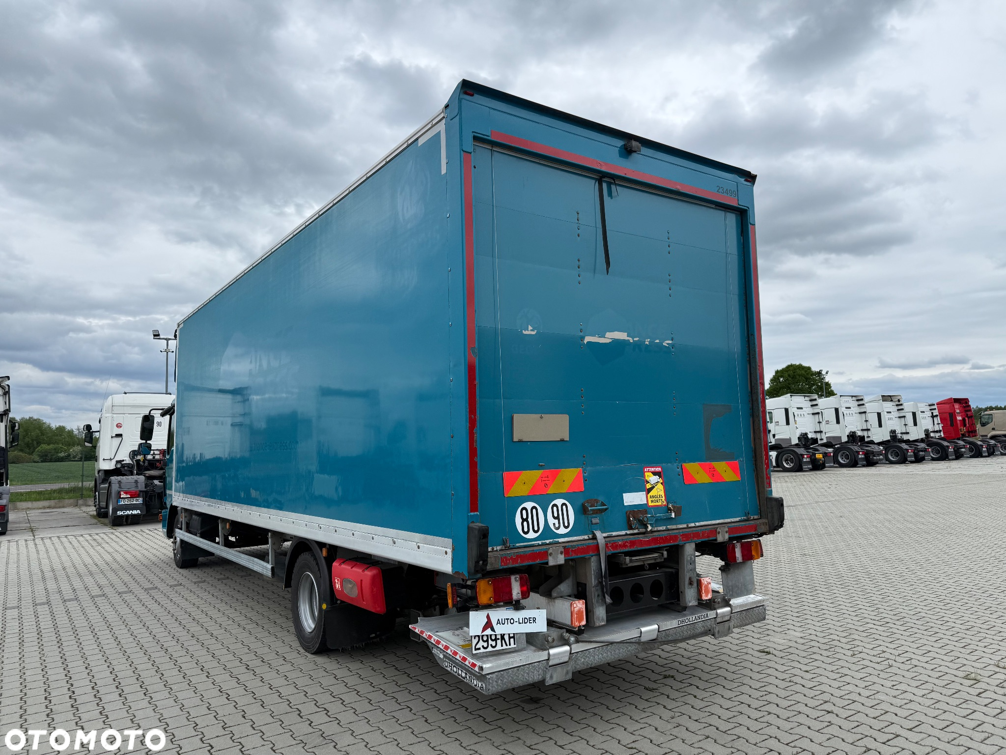 MAN MAN TGL 12.220 / KONTENER + WINDA / 253 000 KM / ROLETA / TYŁ PODUSZKA / Z FRANCJI / STAN BDB / / / - 7
