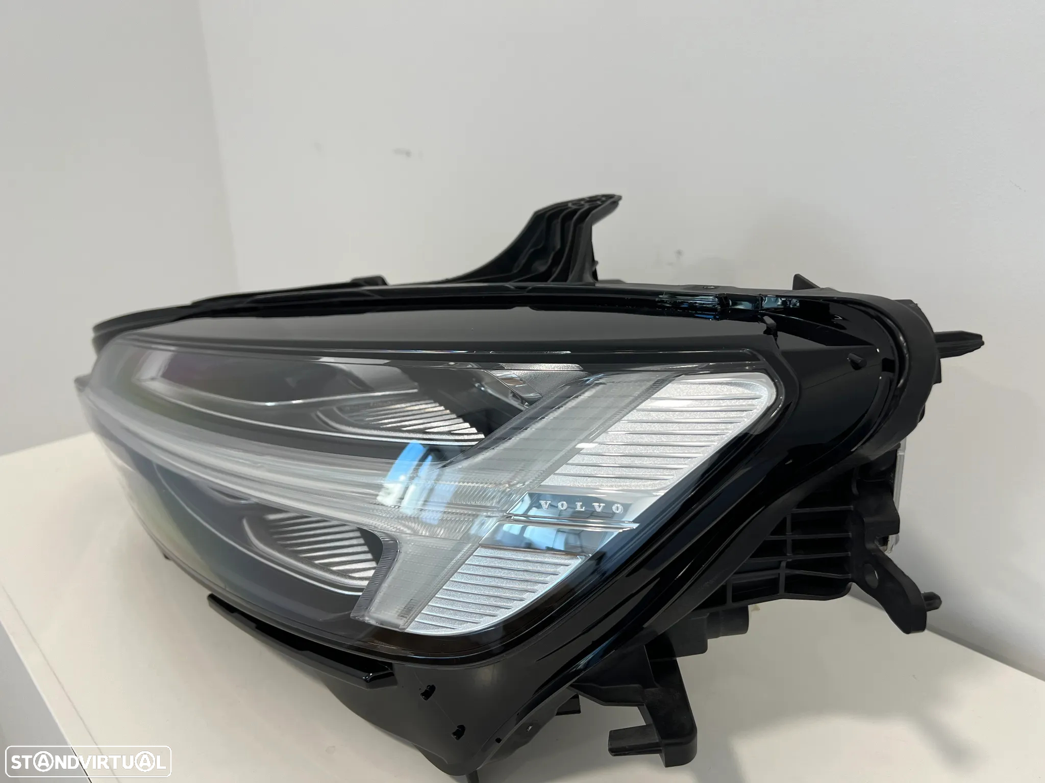 Farol Otica Original Volvo S60 Full Led lado Esquerdo - 2