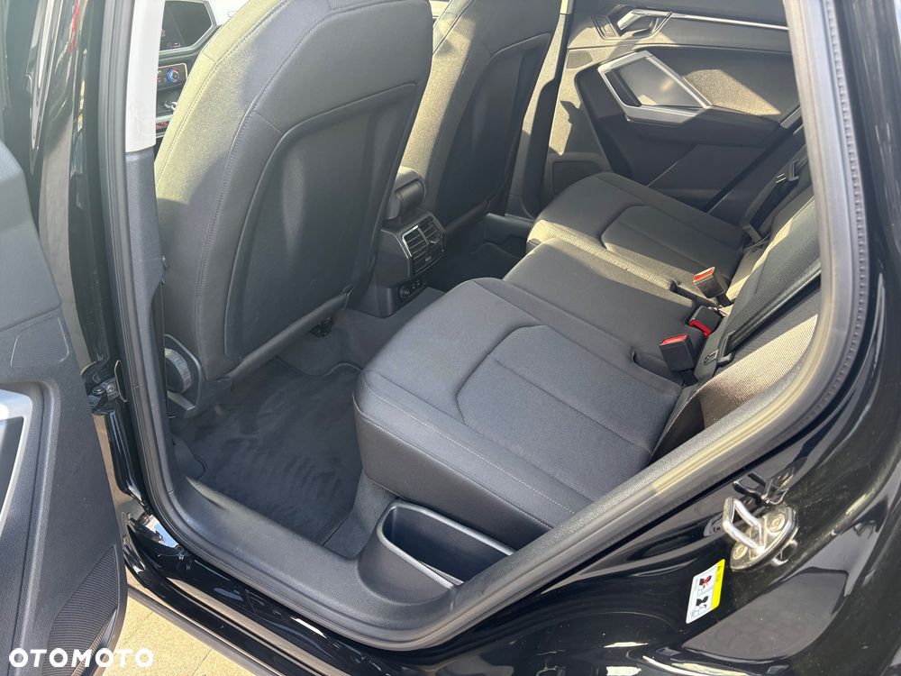 Audi Q3 45 TFSIe S tronic - 24