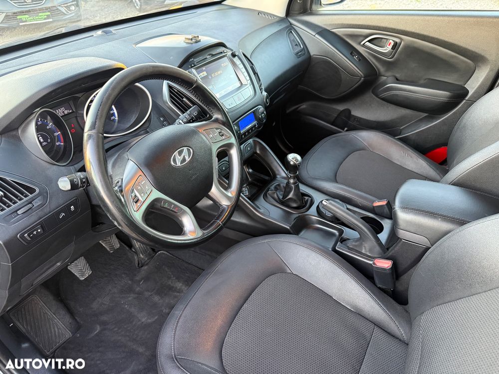 Hyundai ix35 1.6 2WD Fifa World Cup Edition - 7