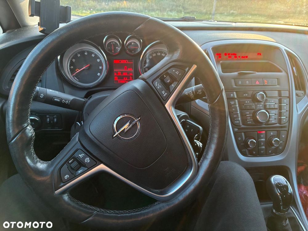 Opel Astra 1.6 EU6 - 7