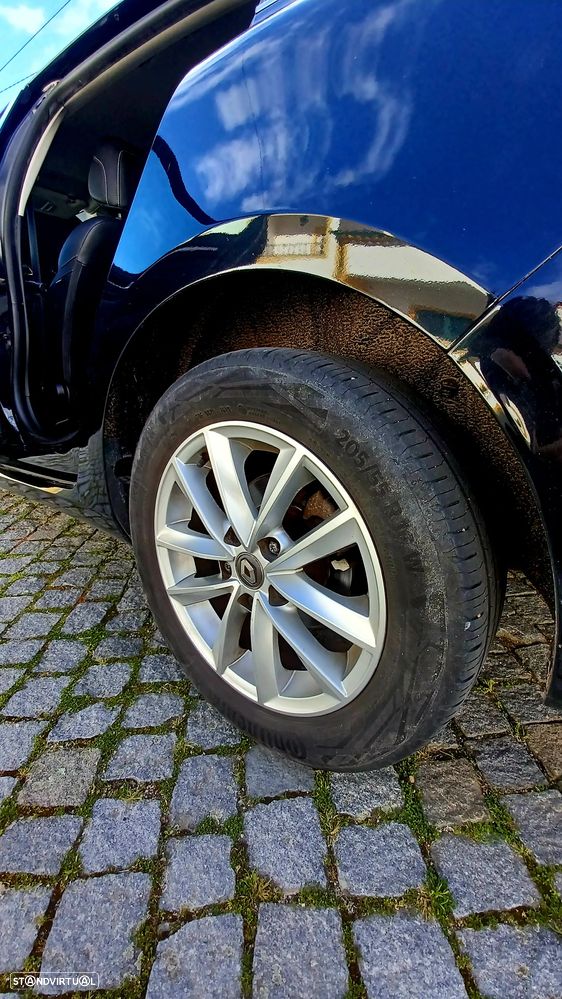 Renault Mégane Sport Tourer - 23