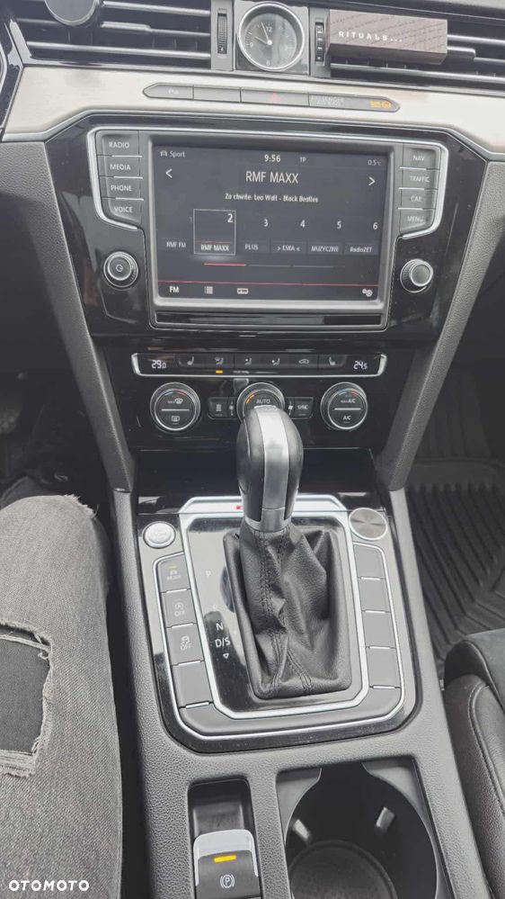 Volkswagen Passat Variant 2.0 TDI Bi-Turbo BMT 4Mot Highline DSG - 7