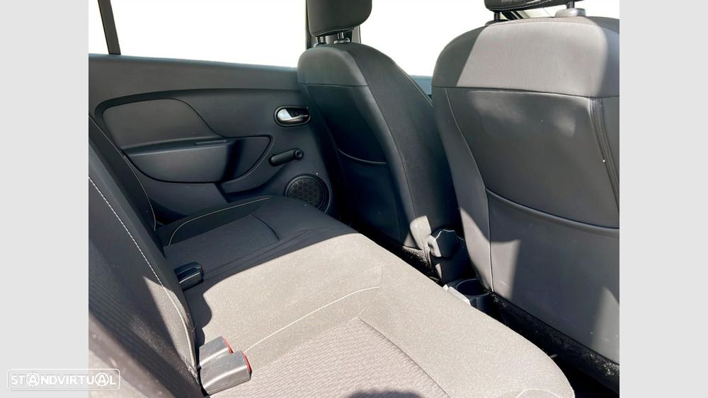 Dacia Sandero 0.9 TCe Comfort - 18
